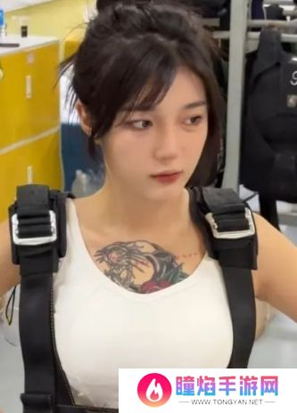 旭旭宝宝遭旗下女主播爆料，称给的抽成有问题，直言其是“无良宝宝”